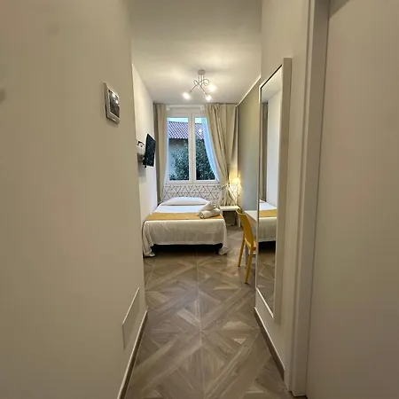 Hotel Link - Jcube Hotellerie