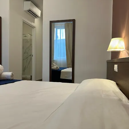Hotel Link - Jcube Hotellerie *