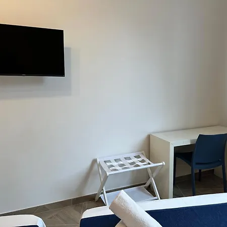 Link - Jcube Hotellerie Hotel *