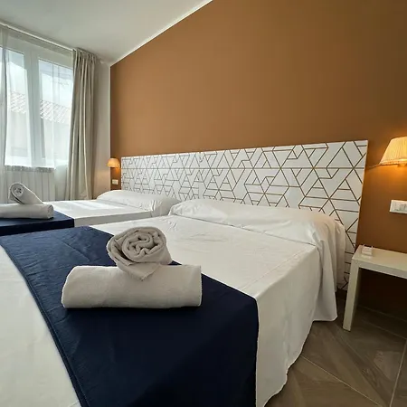 Link - Jcube Hotellerie Hotel *