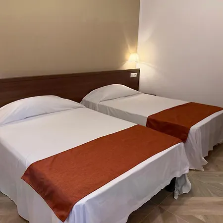 Hotel Link - Jcube Hotellerie